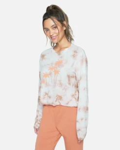TARYN TIE DYE CROPPED LONG SLEEVE TEE 7 TARYN TIE DYE CROPPED LONG SLEEVE TEE -HURLEY Shop 3hl04700732 iced coffee 3 scaled