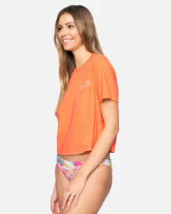 Dew Drop Washed Cropped Tee -HURLEY Shop 3hs1570118 melon 2 scaled