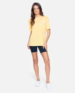 Moop Boyfriend Pocket Tee -HURLEY Shop 3hs1610234 cornsilk 4 scaled