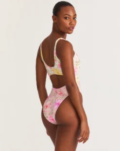 LoveShackFancy X Hurley - Hibiscus Cheeky One Piece 10 LoveShackFancy X Hurley - Hibiscus Cheeky One Piece -HURLEY Shop HLSFO100 HIBISCUS 5
