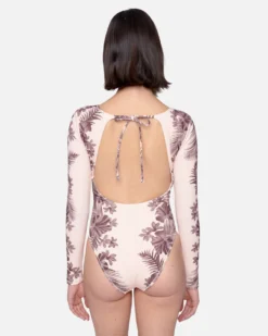 Max Hawaiian Lei Tie Back Surf Suit -HURLEY Shop ho1128 seashell 2 scaled