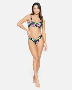 Daisy Pop Bralette -HURLEY Shop ht1243 pink punch 4 scaled