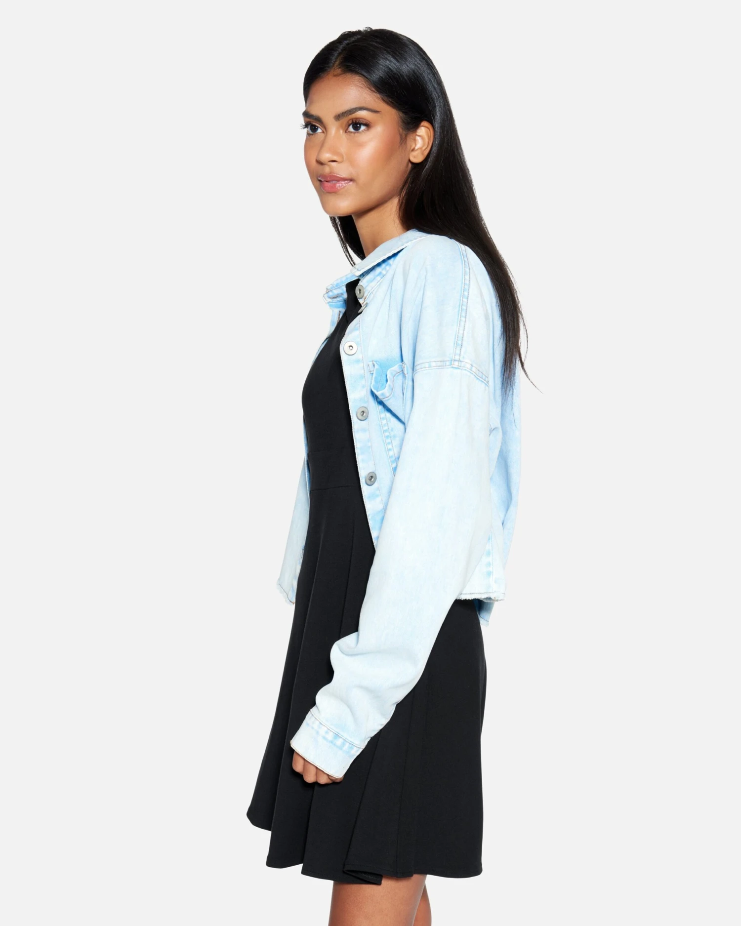 Sol Crop Overshirt 3 Sol Crop Overshirt - Image 3